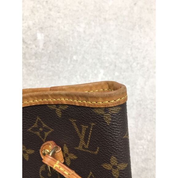 Louis Vuitton Neverfull GM Monogram Tote Bag - Picture 3 of 8